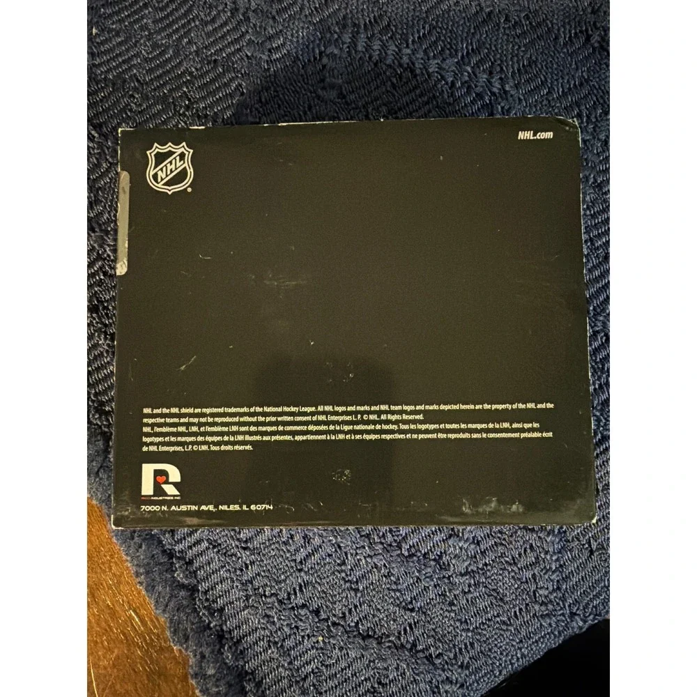 NHL Colorado Avalanche Rico Industries Tan Genuine Leather Trifold Wallet New